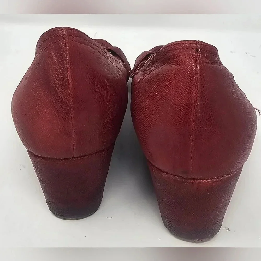 Jeffrey Campbell Ibiza Last Leather Slip On Wedge Size 6.5 Blood Orange